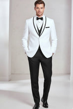 BLACKTIE "Xavier" White Tuxedo Jacket