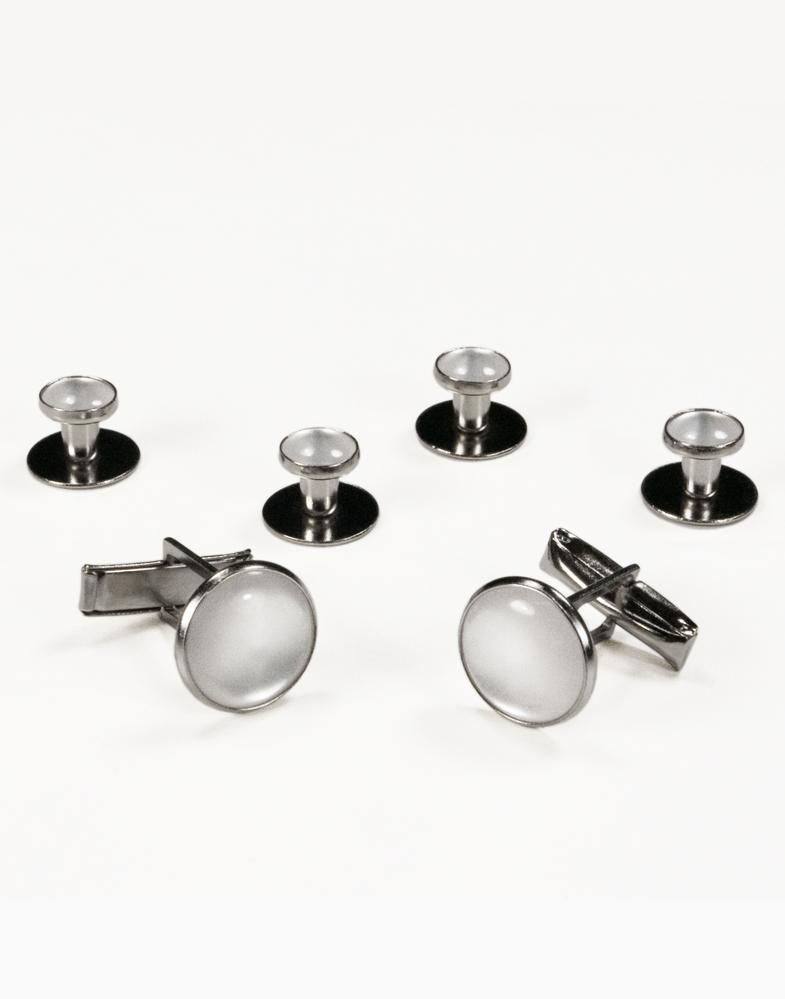 Basic White with Silver Trim Studs and Cufflinks Set Basic White with Silver Trim Studs and Cufflinks Set