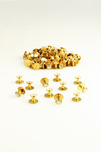Cardi White & Gold Studs (144 pieces)