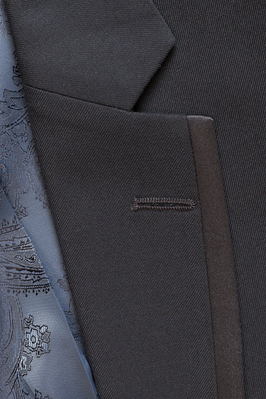 BLACKTIE 